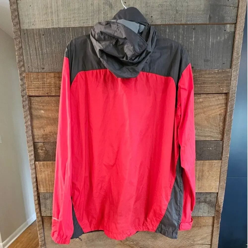 Columbia Windbreaker Hooded Mens Large Omni-shield  Packable Black & Red